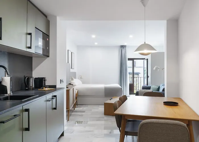 Limehome Marques De Casa-domecq * Jerez de la Frontera